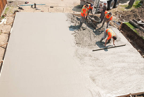 Best Driveway Concrete Repair  in Los Angeles, CA